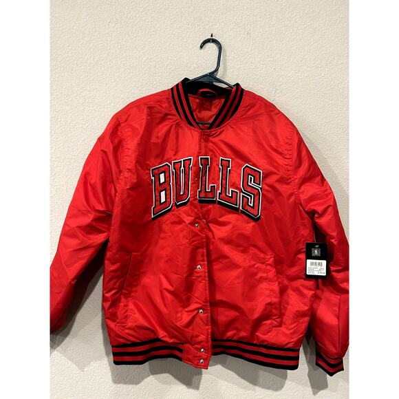 Chicago Bulls Men's Size Large Satin Full Snap Bomber Jacket Red/Black NWT - Picture 1 of 4
